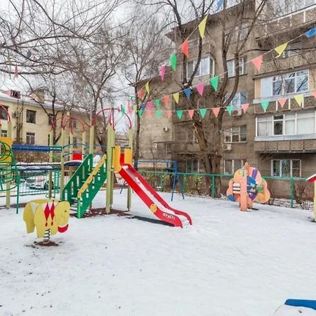 Шикарная Квартира В Золотом Квадрате Almatî Exterior foto