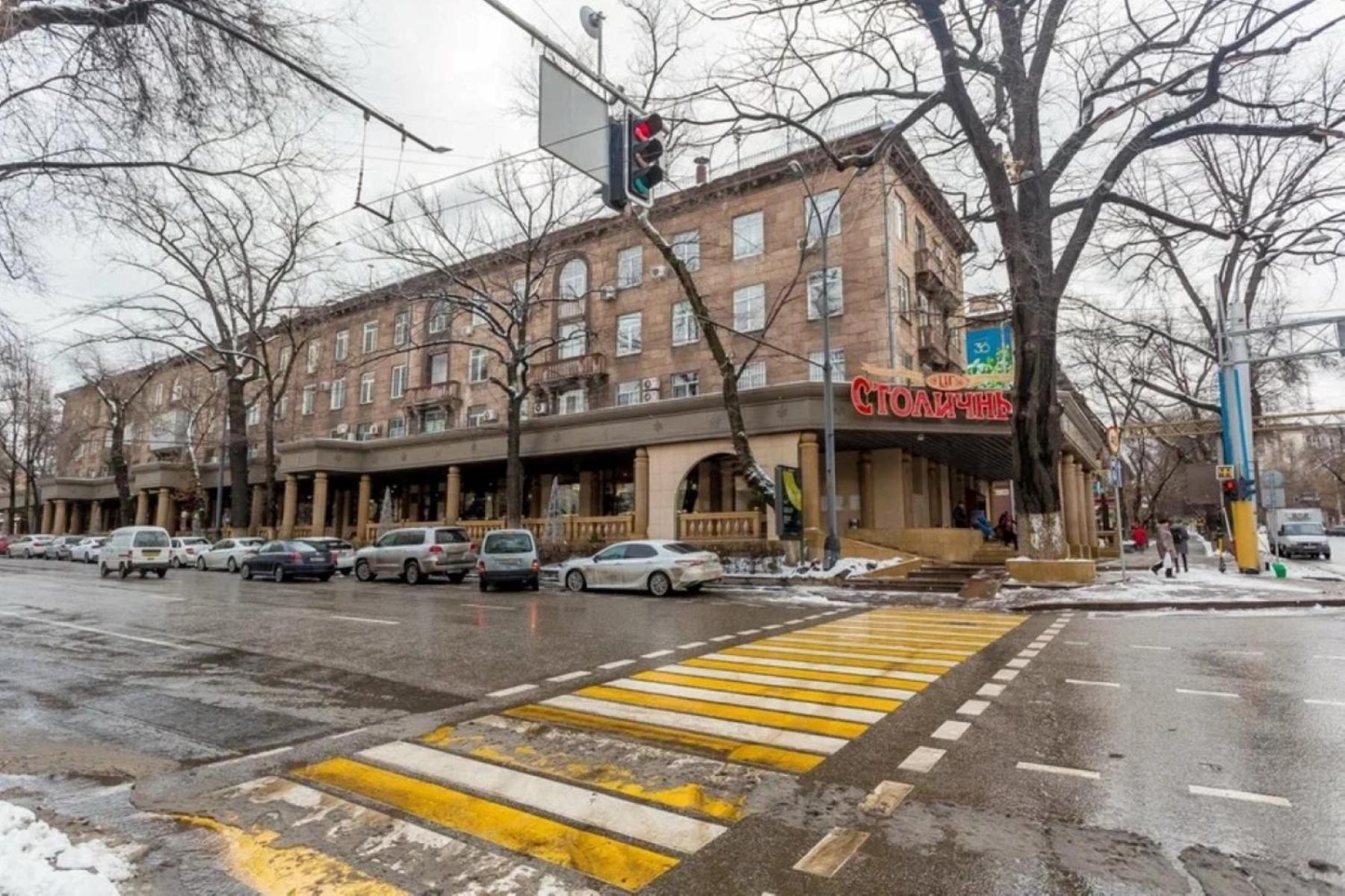 Шикарная Квартира В Золотом Квадрате Almatî Exterior foto